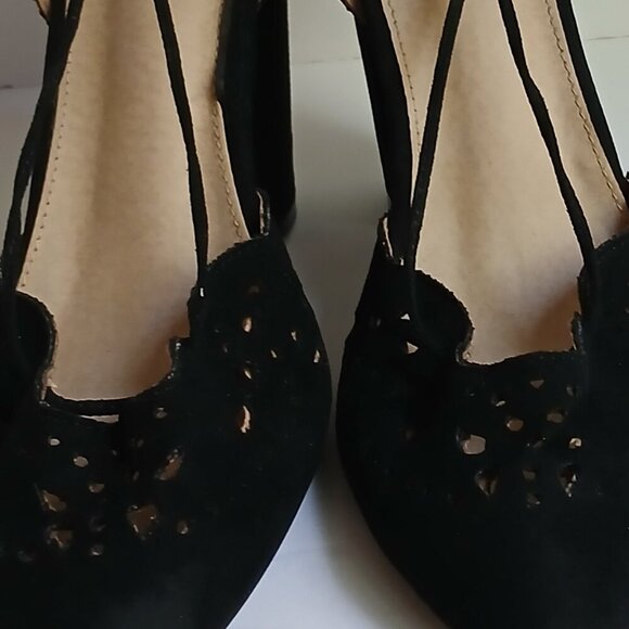 'Jenni' Black Suede CutOuts Block Heels Pointy Toes Long Ankle Wrap Laces Sz 8 - Picture 11 of 12
